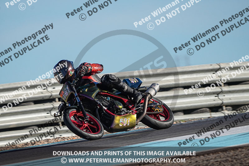cadwell no limits trackday;cadwell park;cadwell park photographs;cadwell trackday photographs;enduro digital images;event digital images;eventdigitalimages;no limits trackdays;peter wileman photography;racing digital images;trackday digital images;trackday photos